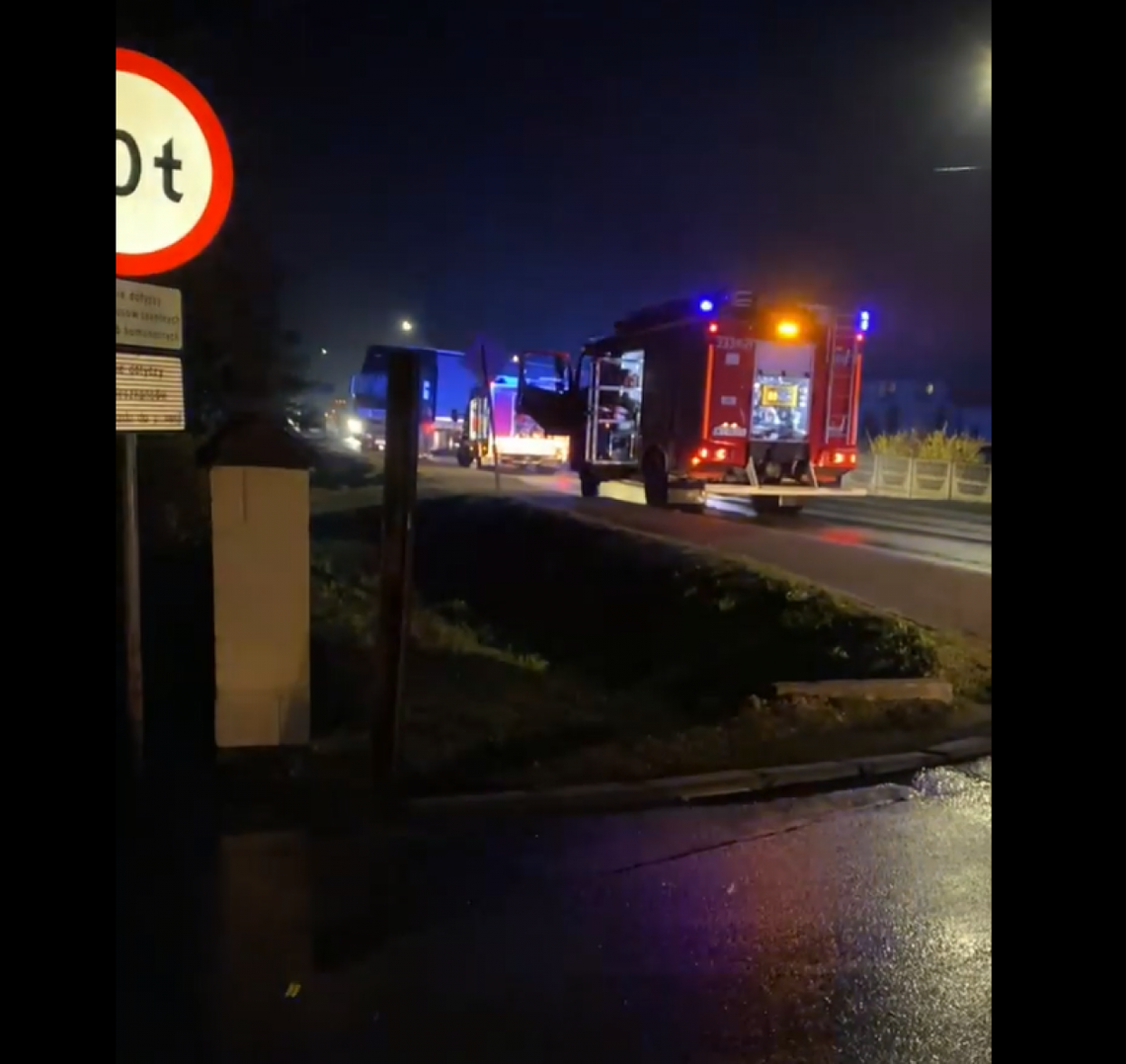 Wypadek w Kowali Kolonii. Cztery osoby w szpitalu