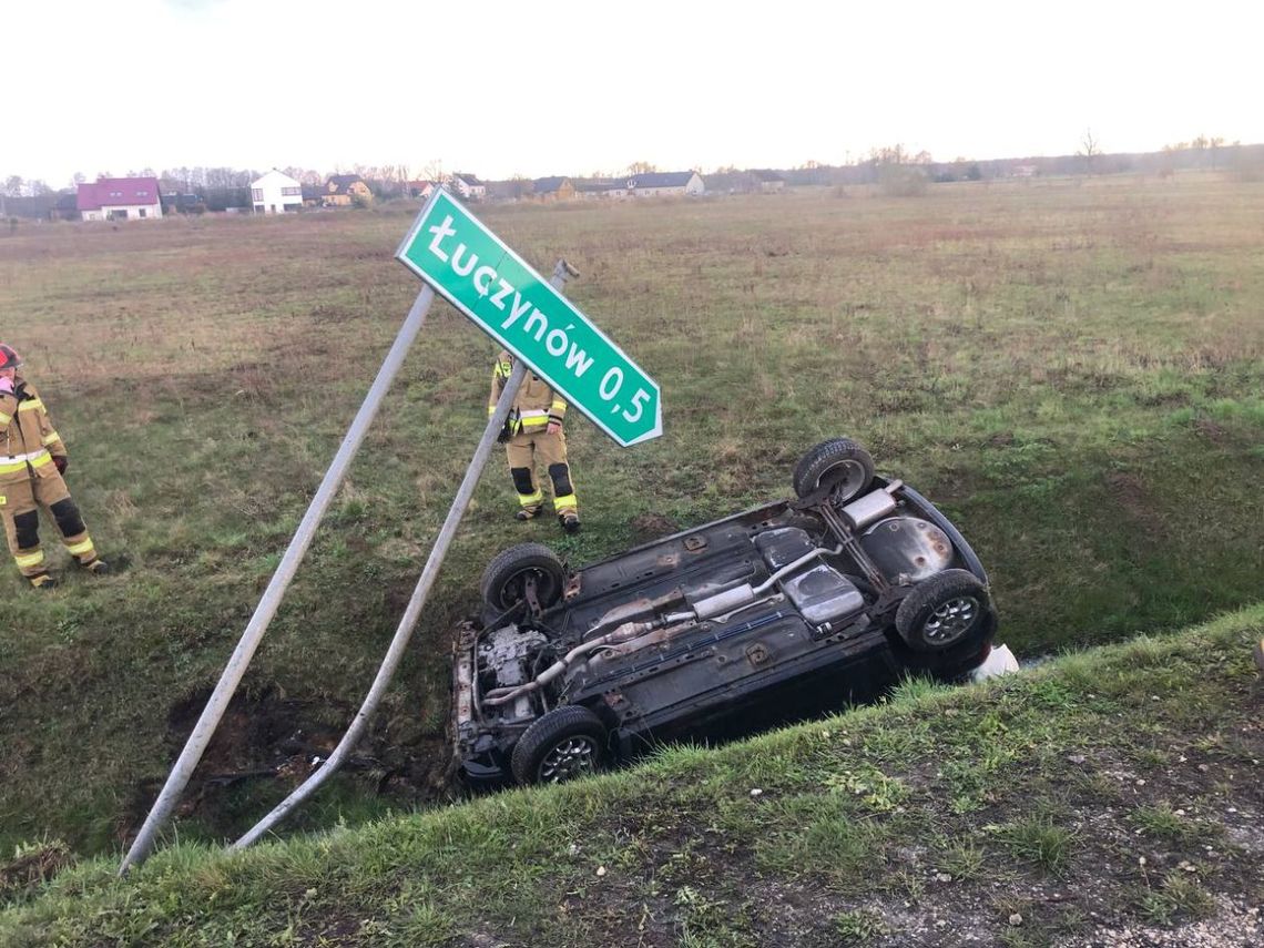 Wypadek w Łuczynowie. 22-latek bez uprawnień Wypadek w Łuczynowie. 22-latek bez uprawnień