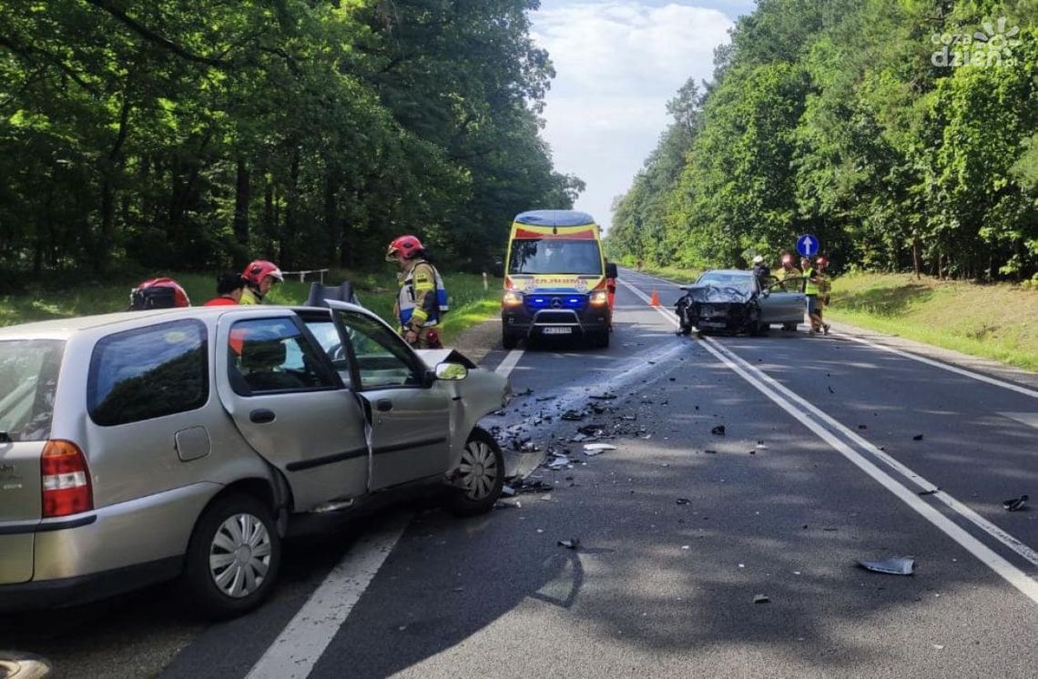 Wypadek w Podgajku, droga krajowa nr 12 zablokowana