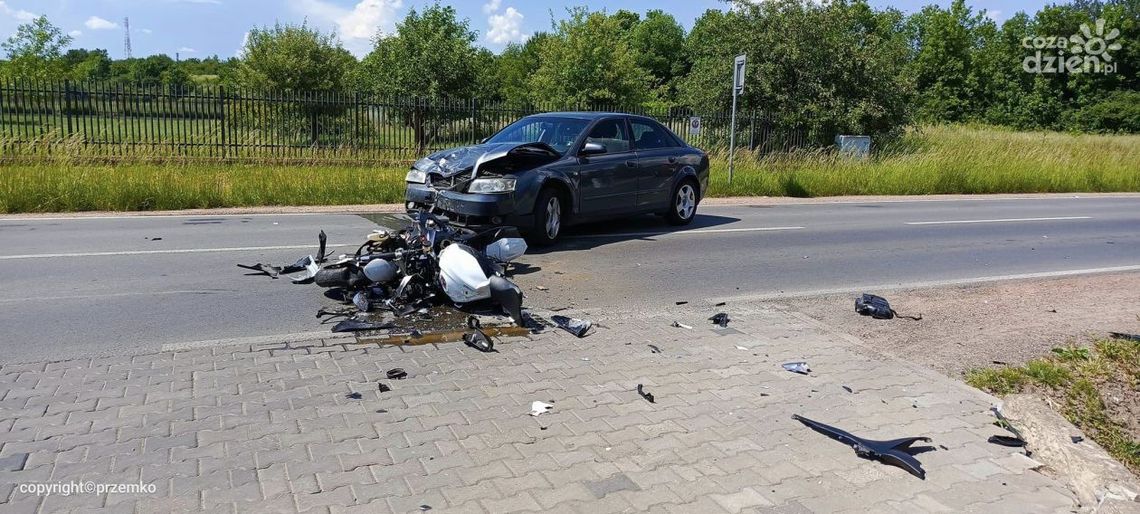 Wypadek w Trablicach. 46-latek w szpitalu