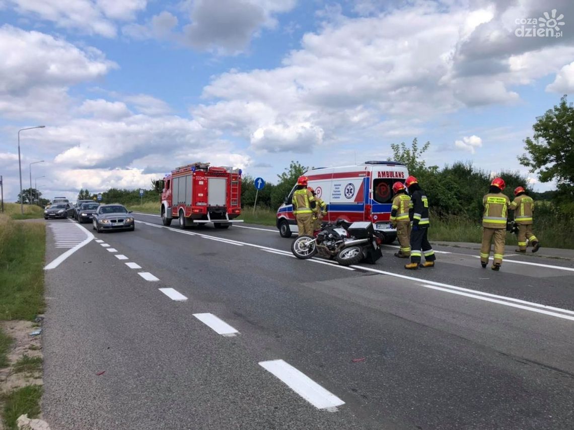 Wypadek z udziałem motocyklisty. Tworzą się korki