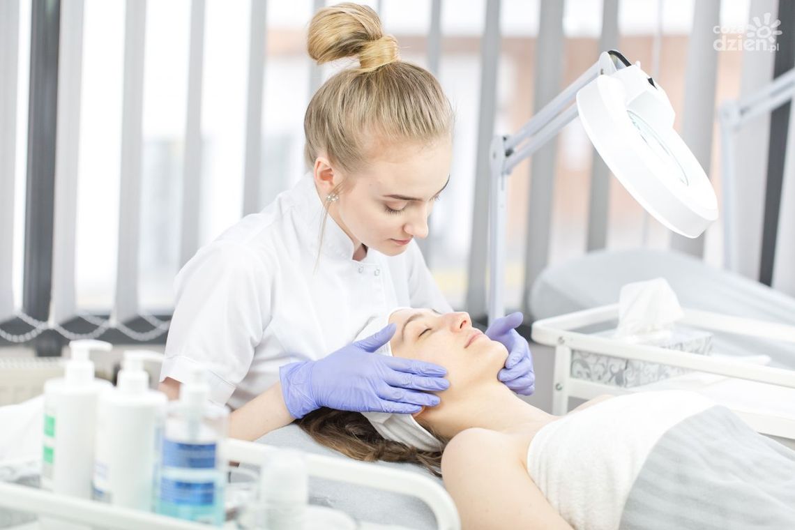 Wypielęgnuj swoją karierę! – czyli jak szkoły policealne uczą robić dobre wrażenie