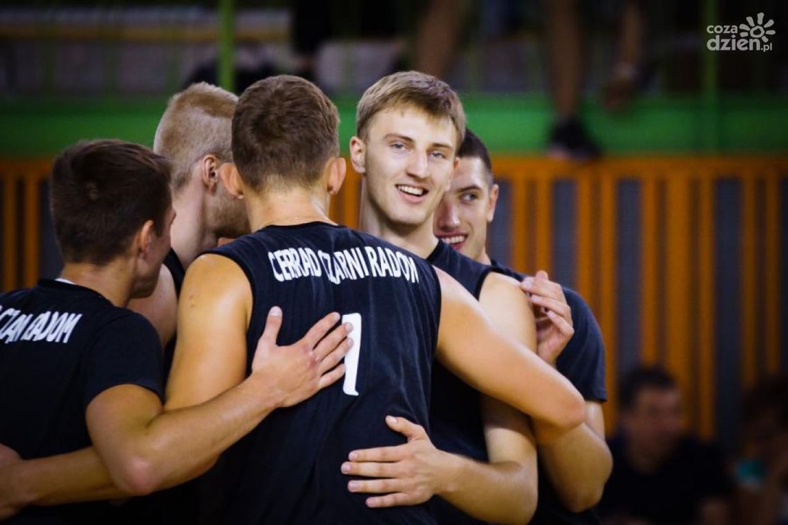 Wypowiedzi po meczu Cerrad Czarni Radom - MKS Będzin (VIDEO) Wypowiedzi po meczu Cerrad Czarni Radom - MKS Będzin (VIDEO)