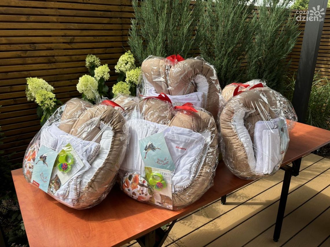 Wyprawki dla noworodków w Mazowieckim Szpitalu Specjalistycznym w Radomiu Wyprawki dla noworodków w Mazowieckim Szpitalu Specjalistycznym w Radomiu