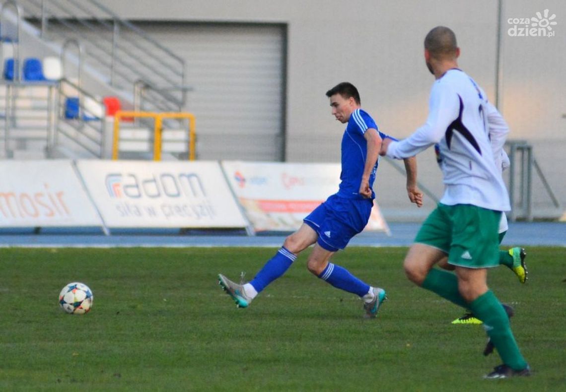 Wyraźna porażka Broniarzy Wyraźna porażka Broniarzy