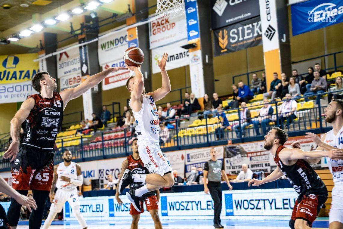 Wysoka porażka koszykarzy HydroTrucku Radom z Astorią Bydgoszcz Wysoka porażka koszykarzy HydroTrucku Radom z Astorią Bydgoszcz