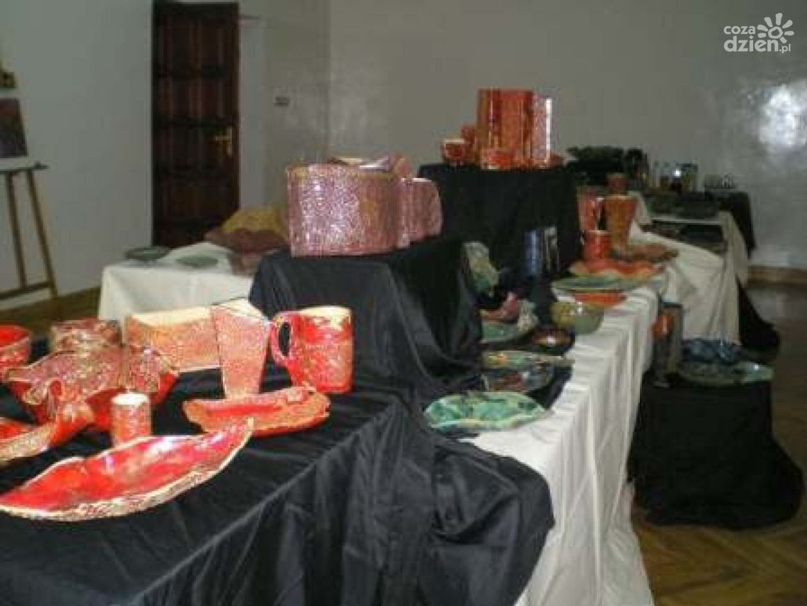 Wystawa ceramiki Ewy Wrzosek