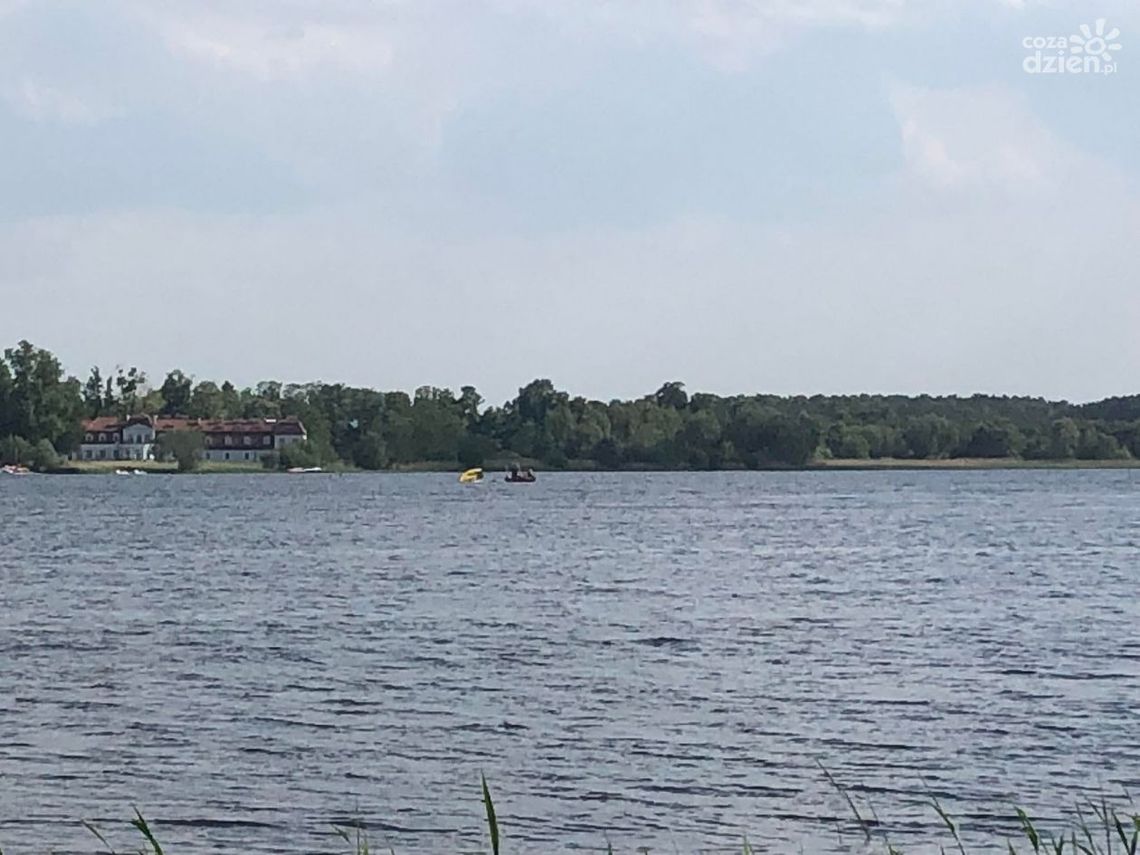 Wywróciła się łódka na zalewie Domaniowskim
