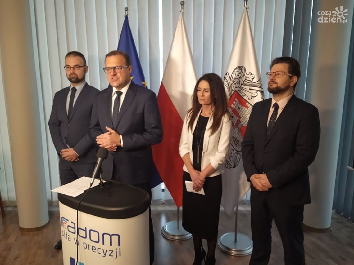 Wzajemne oskarżenia w sprawie budżetu na oświatę Wzajemne oskarżenia w sprawie budżetu na oświatę