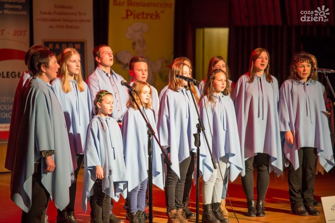 XX Radomskie Spotkania z Kolędami i Pastorałkami XX Radomskie Spotkania z Kolędami i Pastorałkami