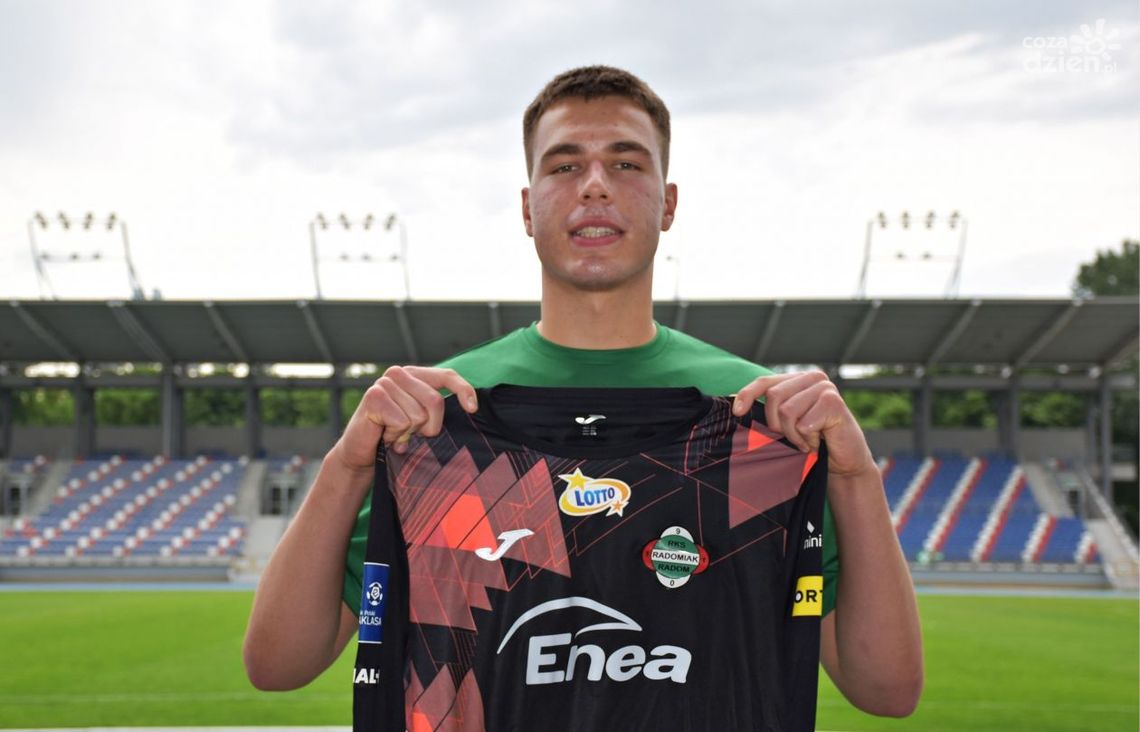 Z Liverpoolu do Radomiaka! Jakub Ojrzyński bramkarzem "Zielonych" Z Liverpoolu do Radomiaka! Jakub Ojrzyński bramkarzem "Zielonych"