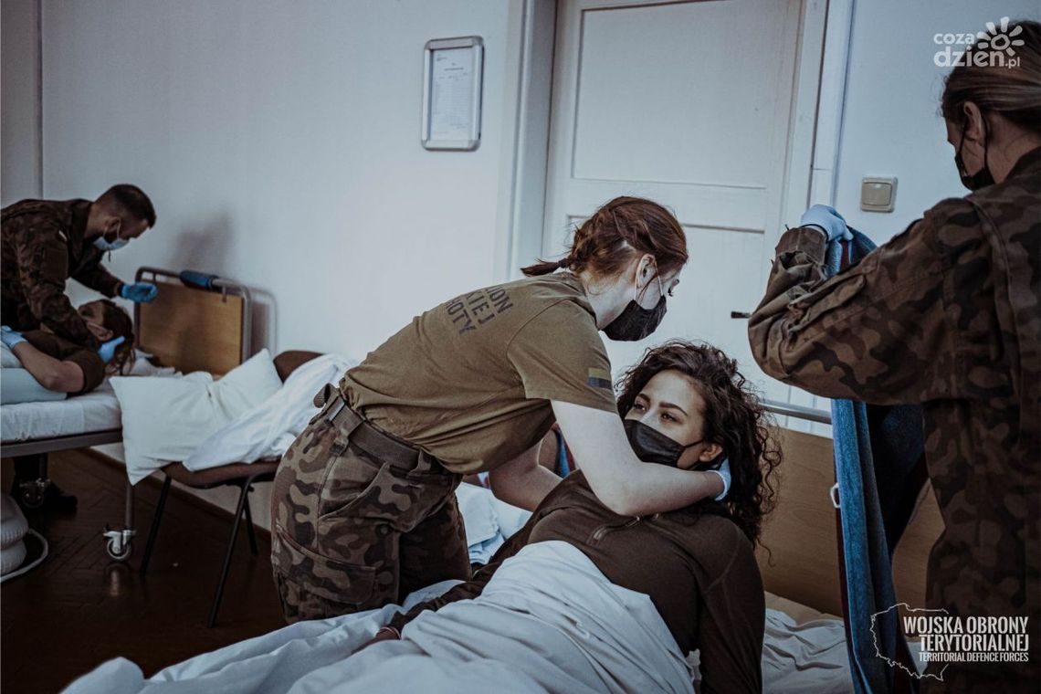 Z pomocą leżącym pacjentom Z pomocą leżącym pacjentom