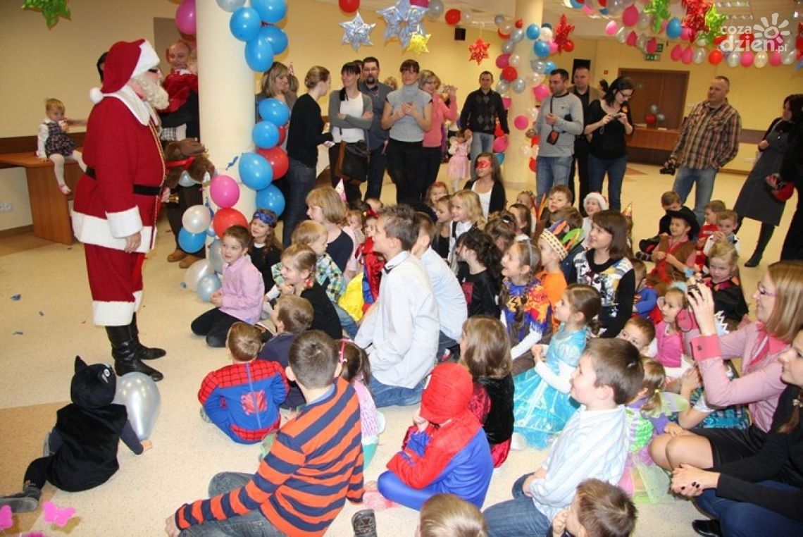 Zabawa choinkowa z Policją