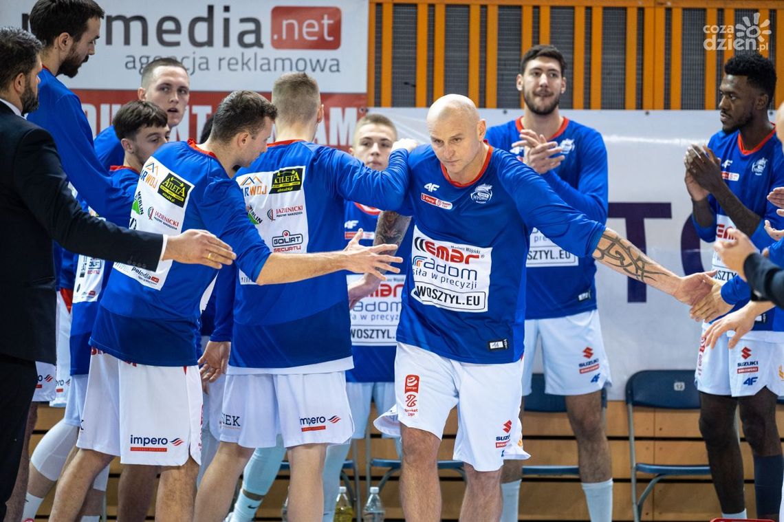 Zabrakło kilkunastu sekund. Koszykarze HydroTrucku przegrali w Bydgoszczy z Astorią Zabrakło kilkunastu sekund. Koszykarze HydroTrucku przegrali w Bydgoszczy z Astorią