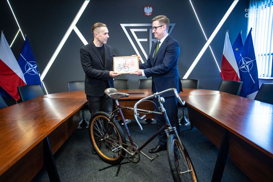 Zabytkowy „Łucznik” trafił do Fabryki Broni