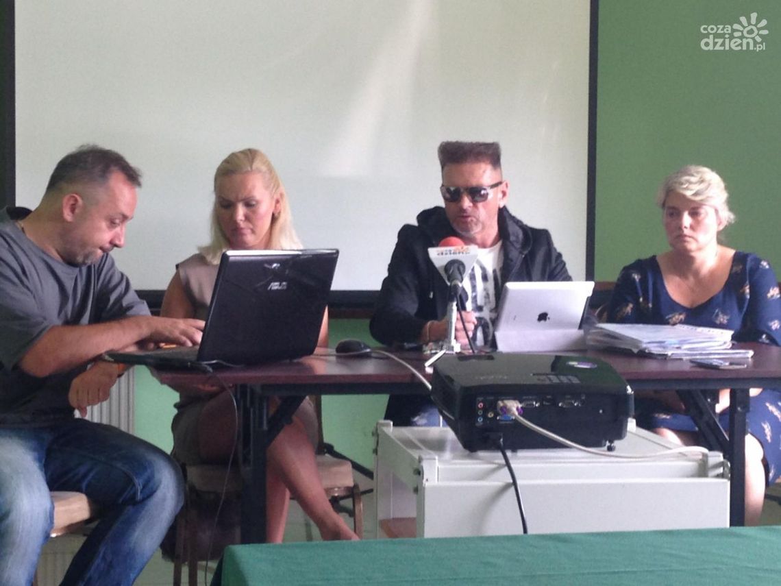 Zaginieni z Pionek. 100 tys. za ujęcie sprawców Zaginieni z Pionek. 100 tys. za ujęcie sprawców