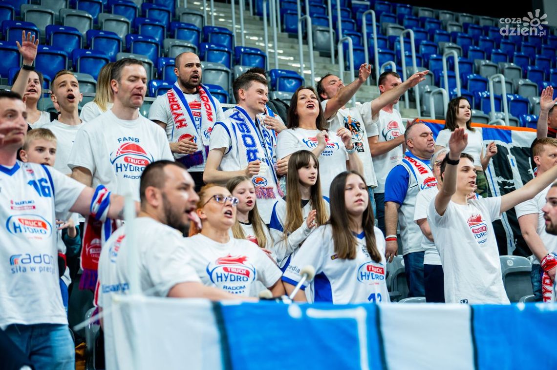 Zakup bilet w promocyjnej cenie i pożegnaj koszykarzy HydroTrucku Radom