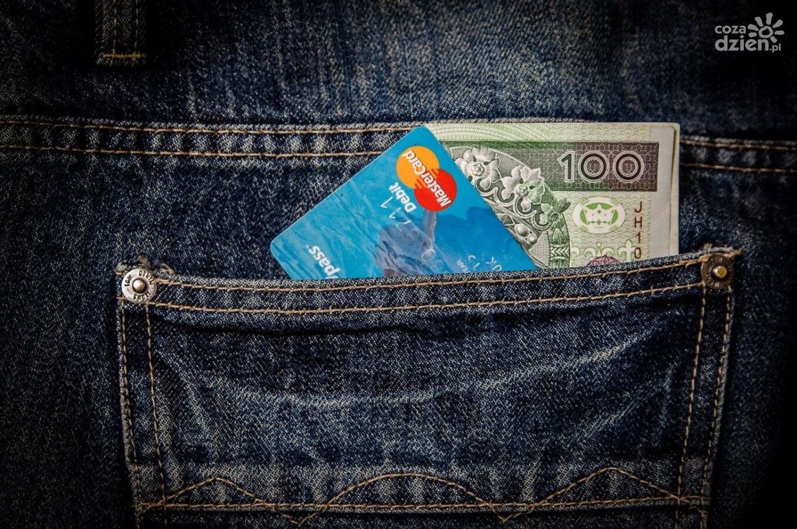 Zakupy przez Internet – oszczędność czasu i wygoda Zakupy przez Internet – oszczędność czasu i wygoda