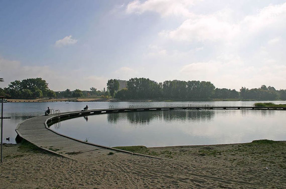 Zalew na Borkach z aquaparkiem? Zalew na Borkach z aquaparkiem?