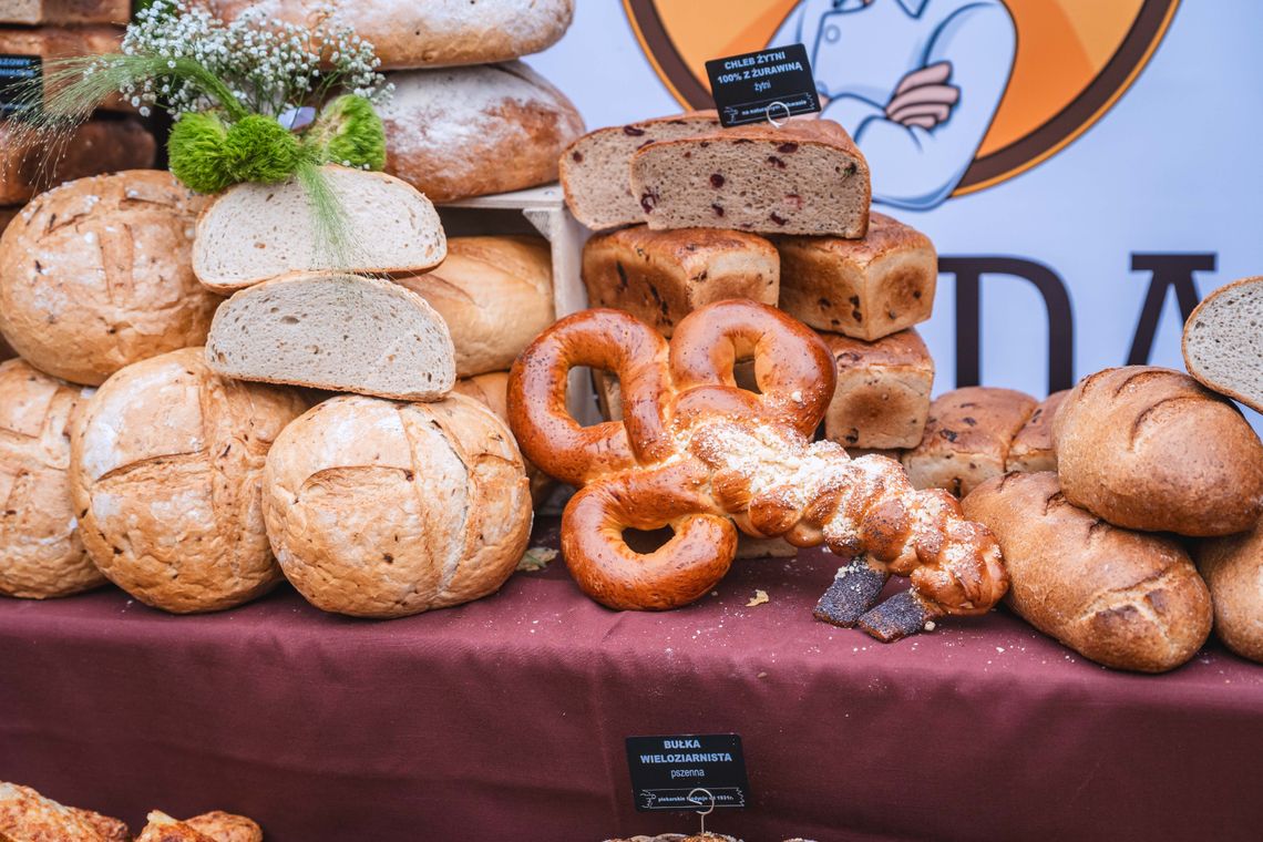 Zapach pieczywa, tradycje piekarskie i kultura regionu – to wszystko w ramach XXVIII Radomskiego Święta Chleba