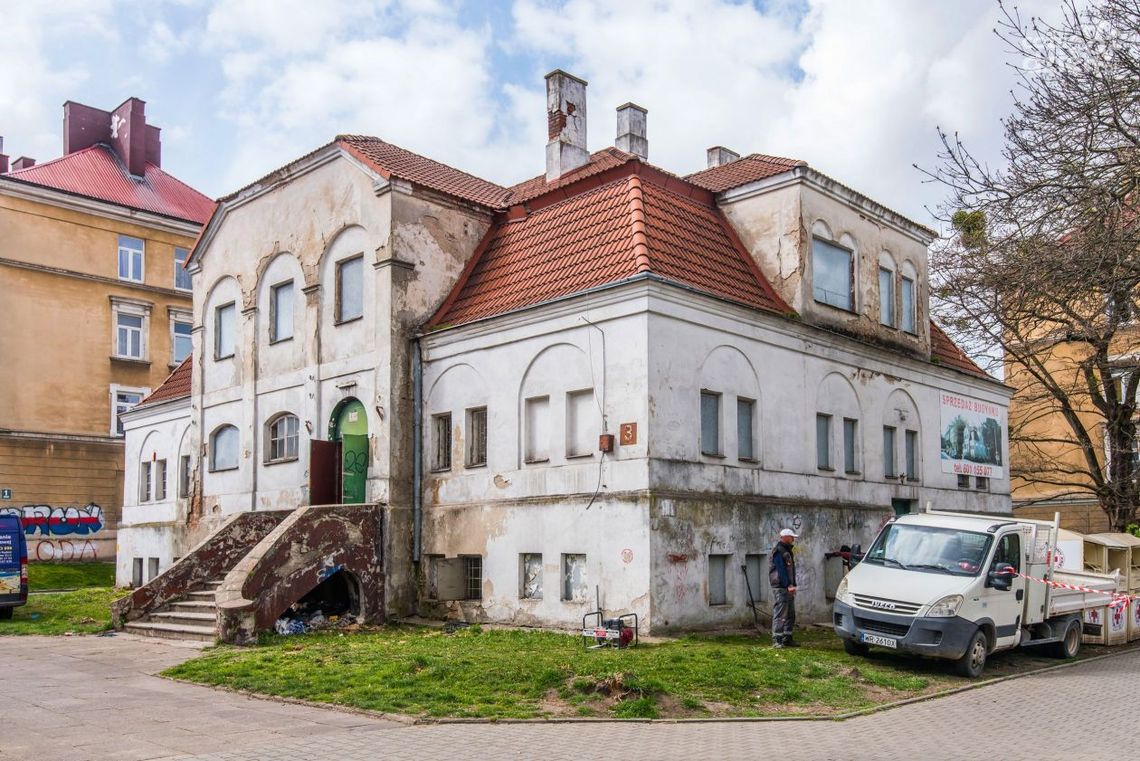 Zapomniane miejsca. Łaźnia Fabryki Broni