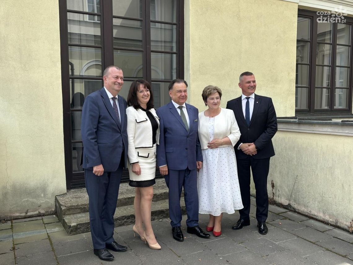 Zarząd województwa z absolutorium i wotum zaufania 