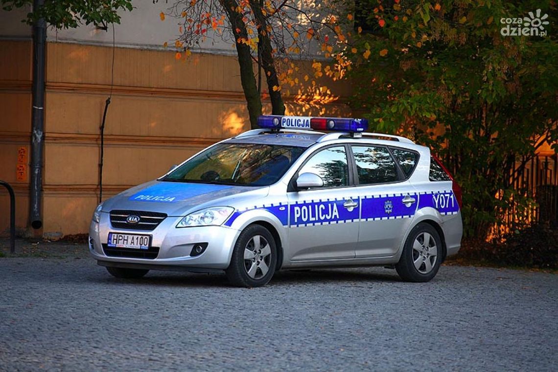 Zatrzymano 12 radomskich policjantów