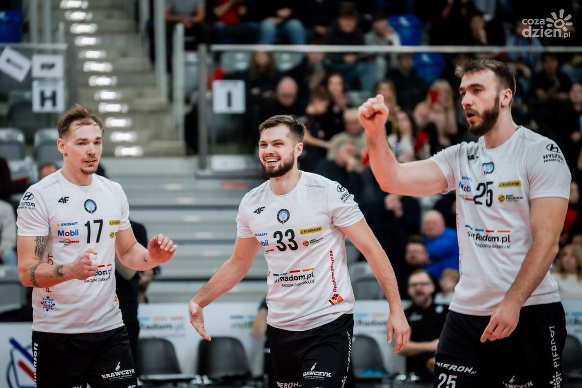 Zawodnicy Pierrota Czarnych Radom w drużynie 30. kolejki PLS 1. Ligi