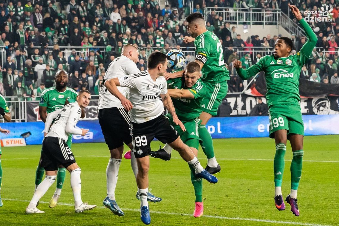 Zdecydował bezmyślny faul. Radomiak przegrał z Legią