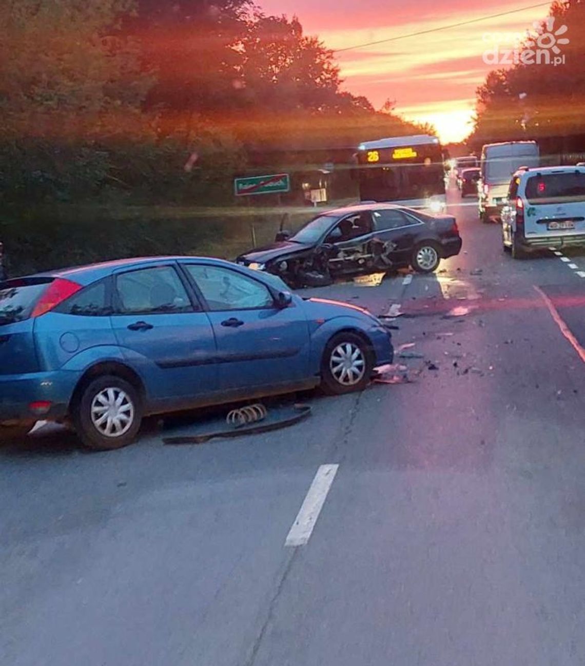 Zderzenie dwóch aut w Rajcu Poduchownym