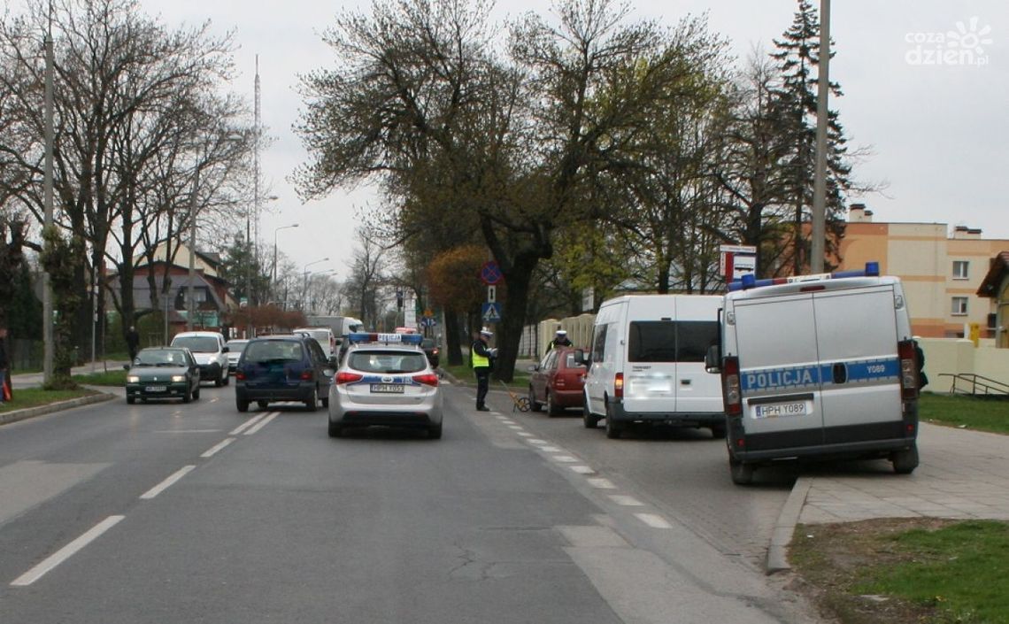 Zderzenie trzech aut na Okulickiego. Ranne dziecko