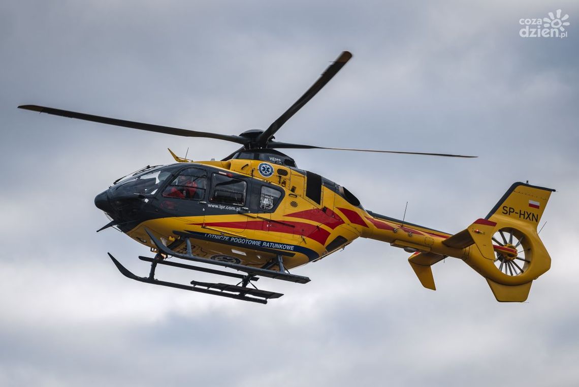 Zderzenie trzech aut. Wezwano śmigłowiec LPR