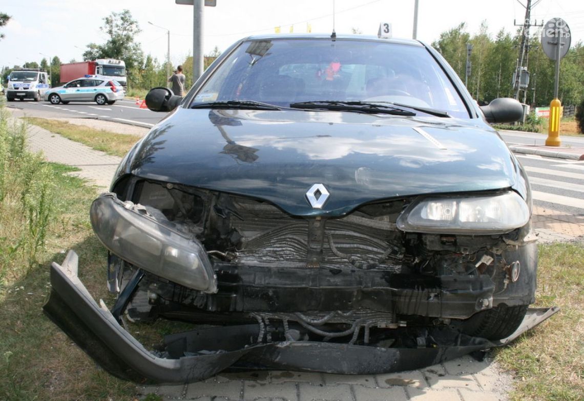 Zderzenie z lawetą - wypadek koło Radomia