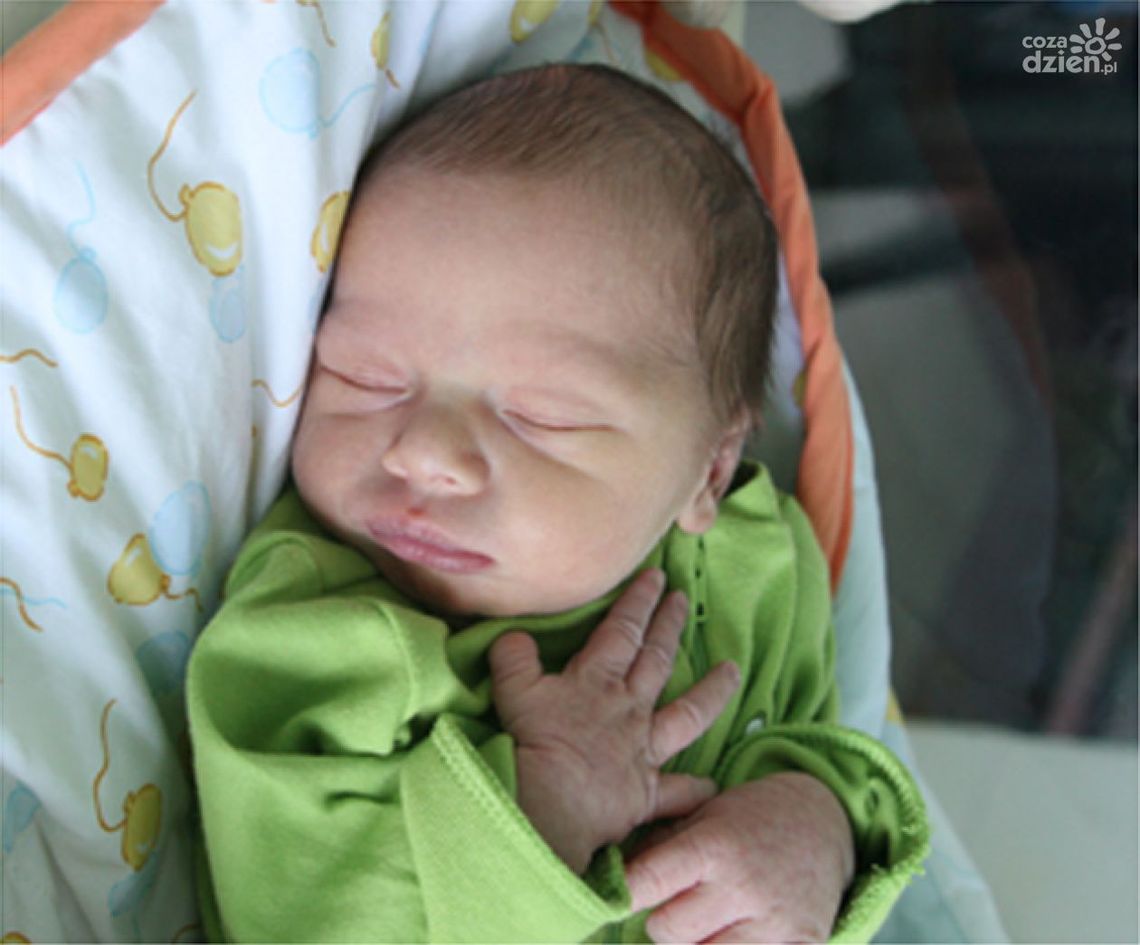 Zdjęcia dzieci z 23 marca Zdjęcia dzieci z 23 marca