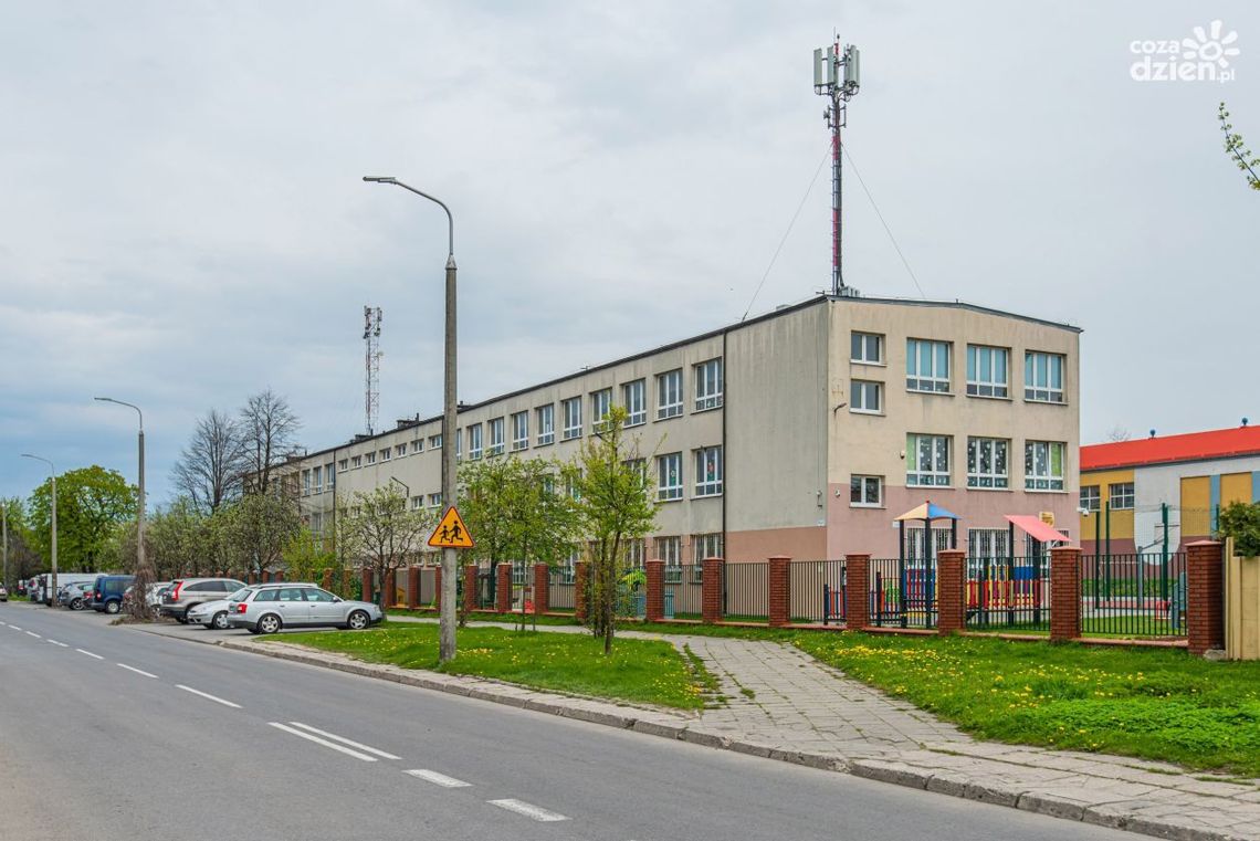 Ze szkolnej kroniki: PSP nr 10 z Oddziałami Integracyjnymi im. Lotników Polskich