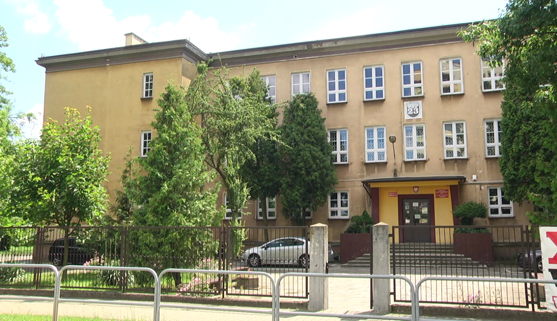 Ze szkolnej kroniki: Publiczna Szkoła Podstawowa nr 23 im. Stefana Żeromskiego