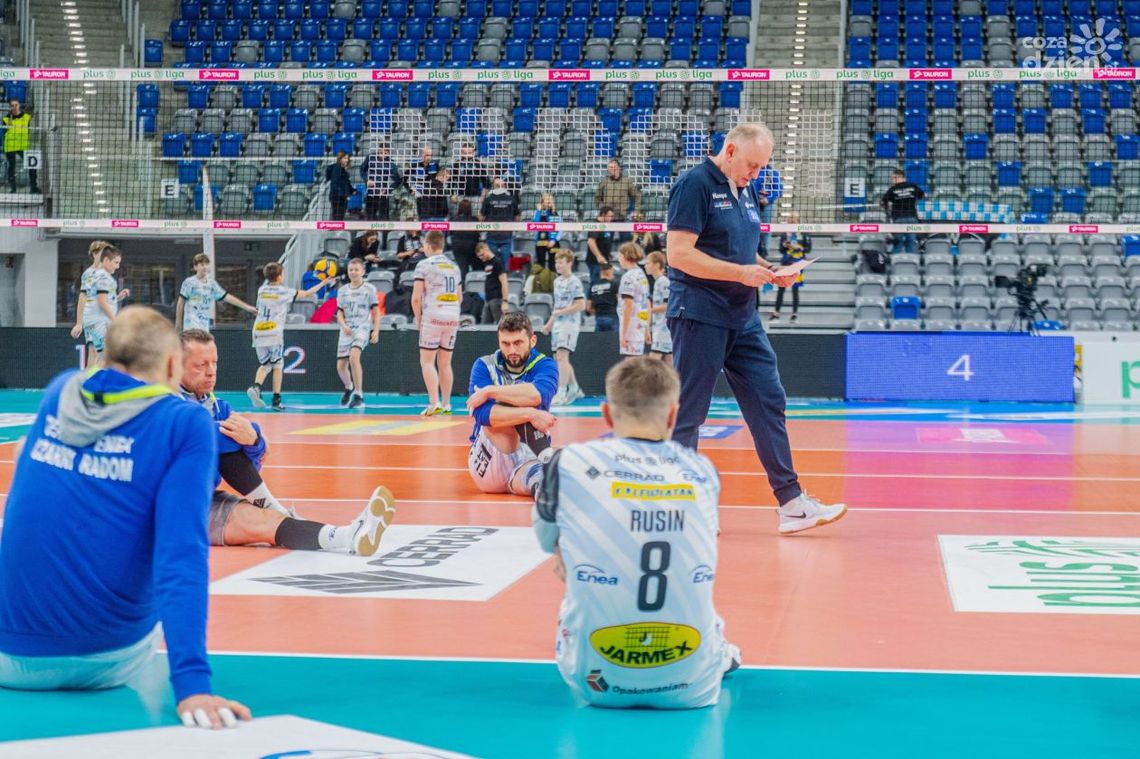 Żenująca postawa Czarnych w meczu z Barkomem Każany Lwów