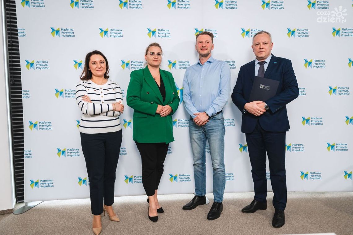 Zgłoś swoją firmę do konkursu i zostań Fabryką Przyszłości 