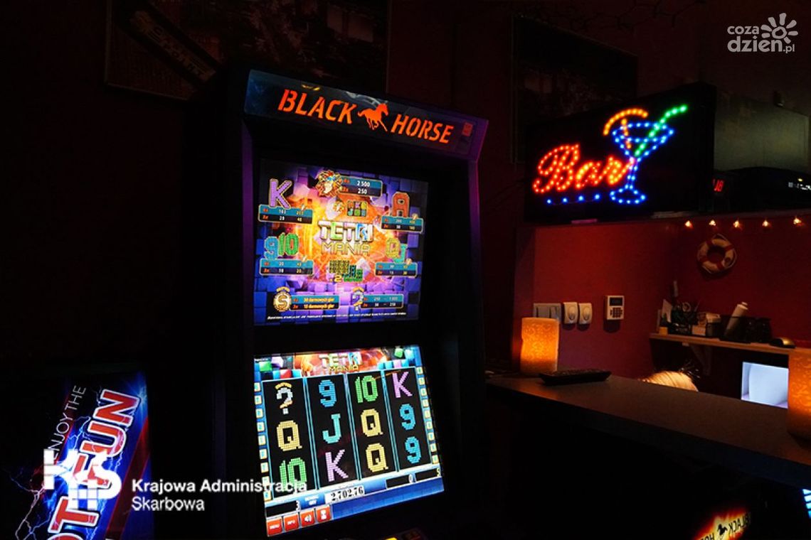 Zlikwidowano nielegalne kasyno w Kozienicach