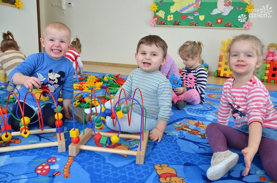 Żłobki, kluby dziecięce i opiekunowie mogą uzyskać dofinansowanie