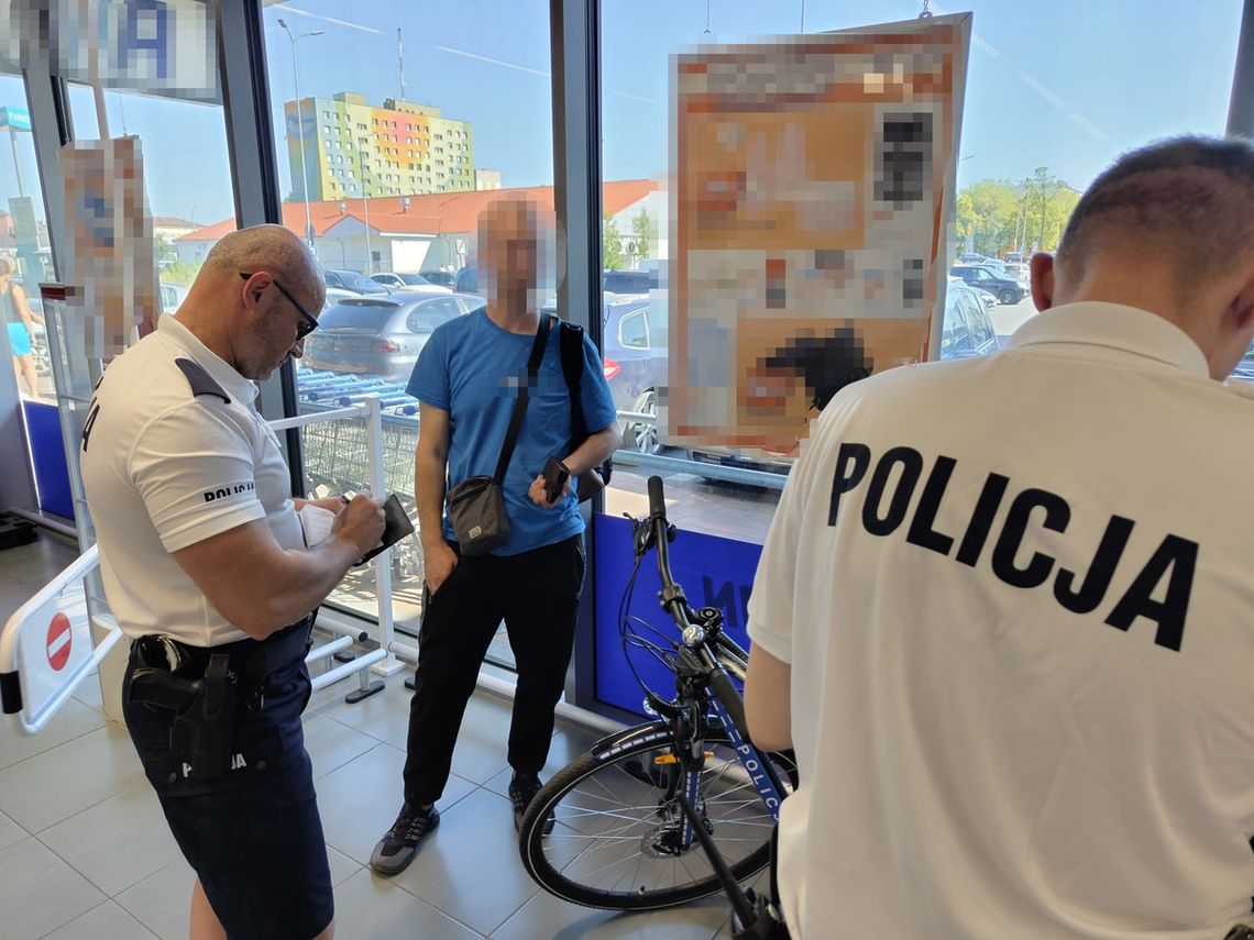 Złodzieje w radomskich marketach ujęci przez policjanta i pracownika KWP po służbie