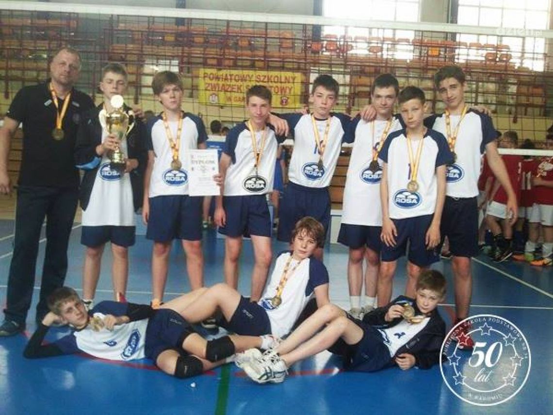 Złote medale PSP 34 w mini siatkówce!