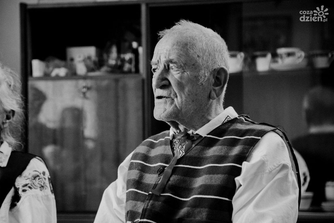 Zmarł Władysław Gawęda, znany śpiewak ludowy
