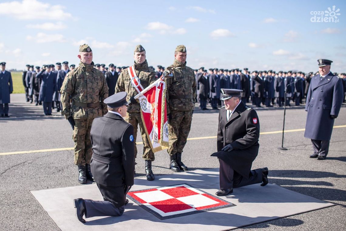 Zmiana dowódcy w 42. Bazie Lotnictwa Szkolnego