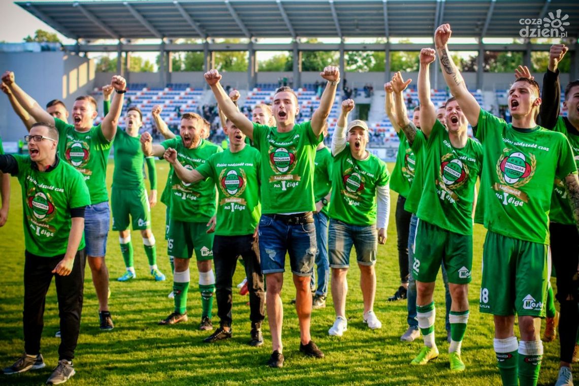Zobacz, jak piłkarze Radomiaka świętowali awans! Zobacz, jak piłkarze Radomiaka świętowali awans!