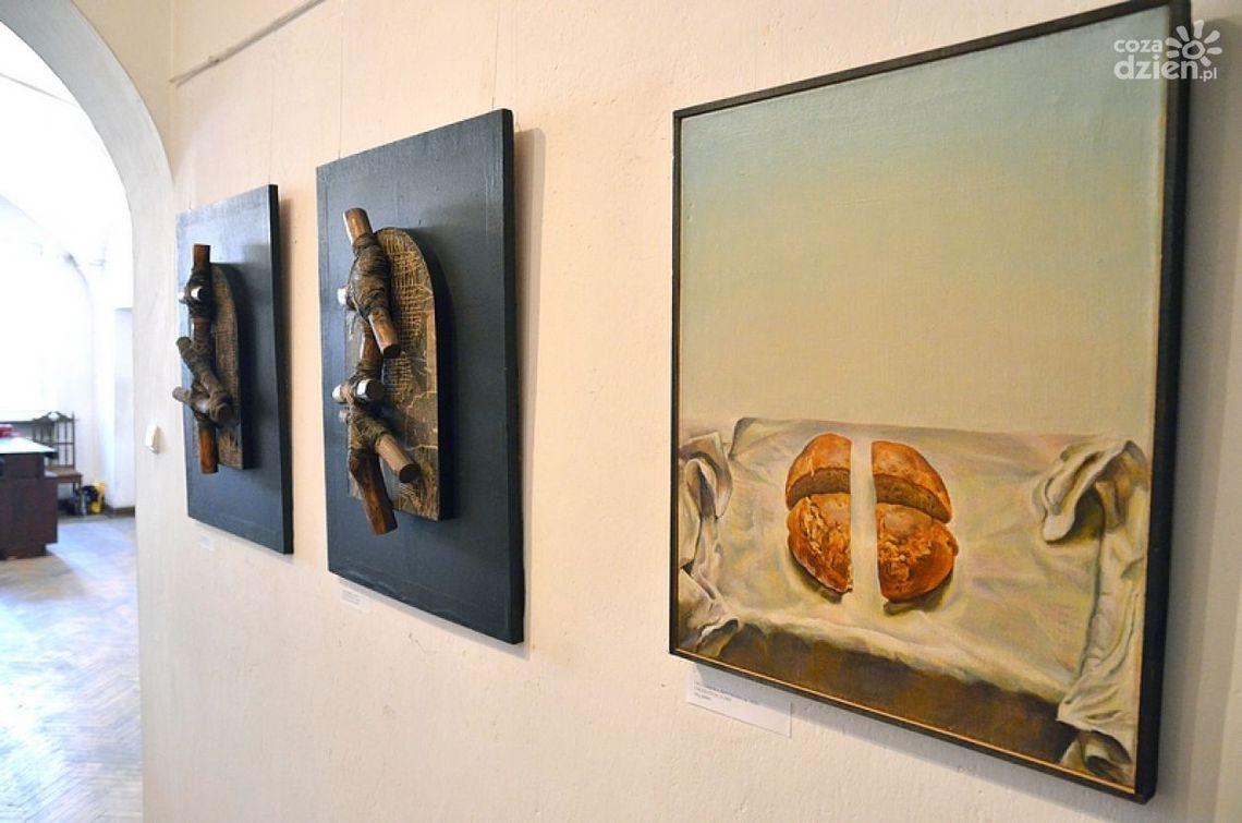 Zobacz motywy pasyjne i wielkanocne w Muzeum Sztuki Współczesnej