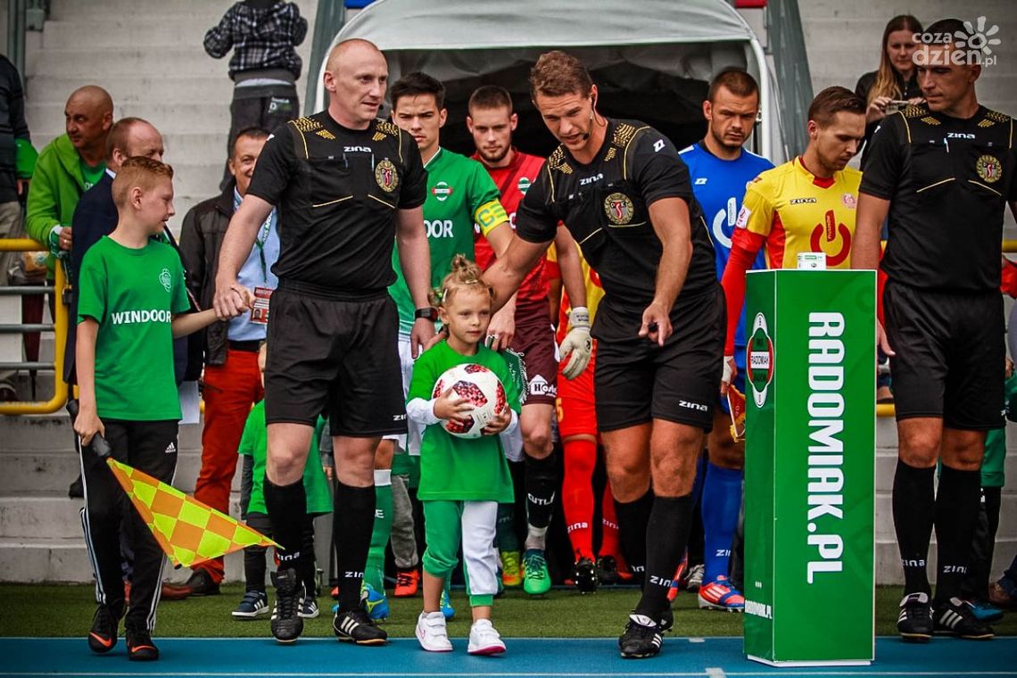 Zostań arbitrem piłki nożnej. Okręg organizuje kurs