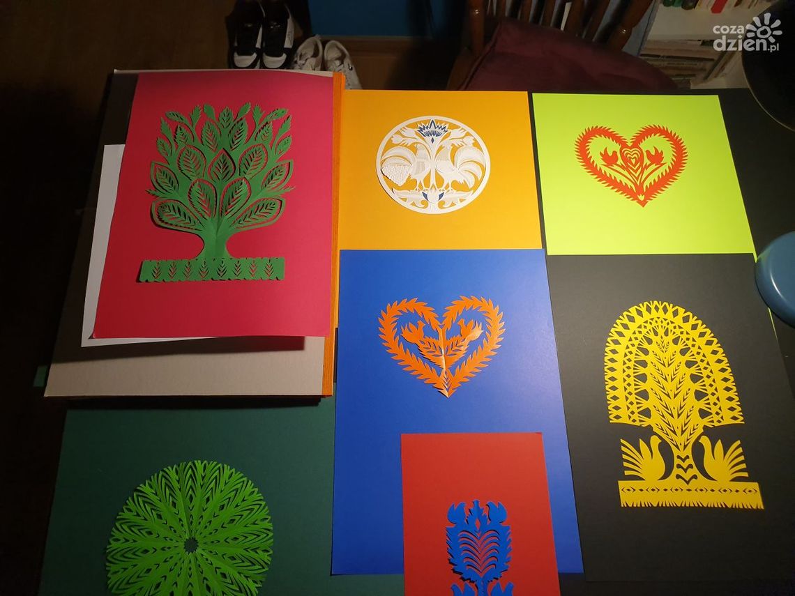 Zrób wycinankę dla mamy