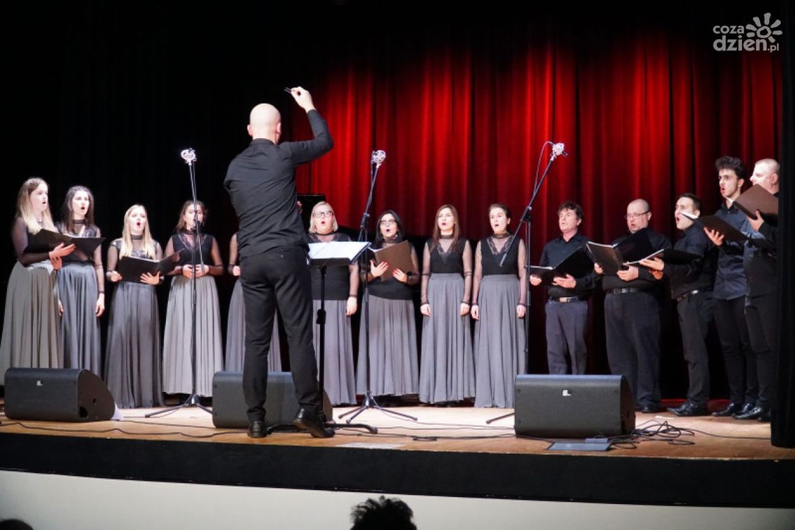 Zwoleń. Piękny koncert dla zwoleńskiej publiczności