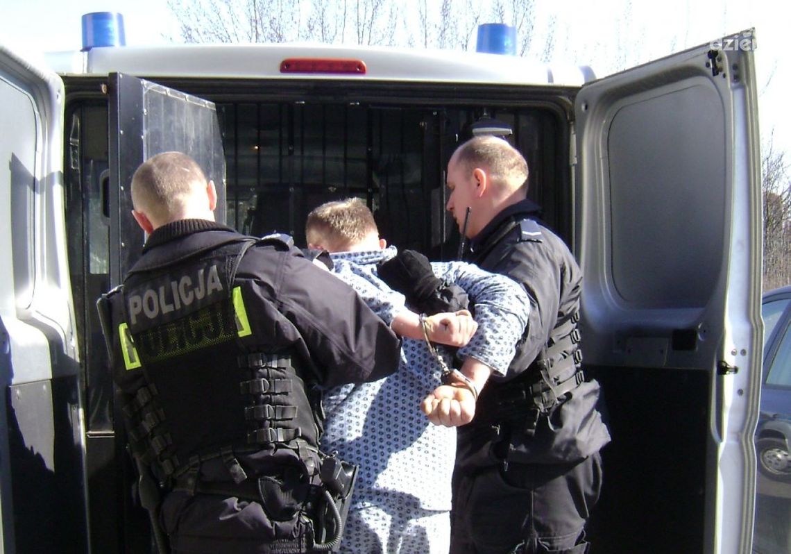 Zwoleń. Podczas procesji okradli kościół